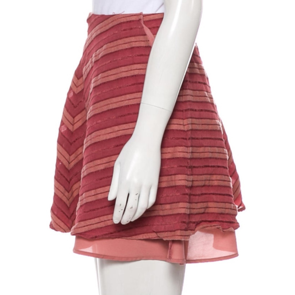 🚫SOLD🚫 For Love & Lemons Chevron Mini Skirt M EUC - Picture 5 of 7